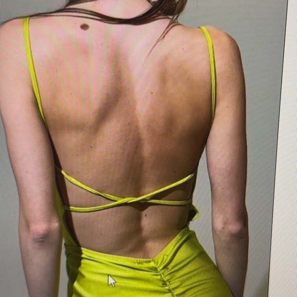 AKIRA maxi dress in olive medium. Romantic night out dress. - Picture 7 of 11